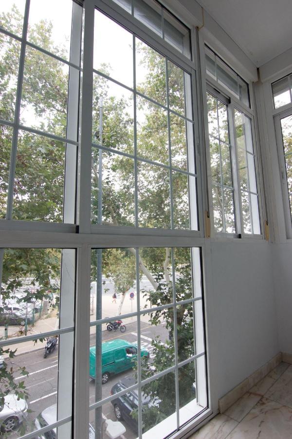 Rentalsevilla Centrico Apartamento Junto Al Guadalquivir Con Parking Coche Mediano Exterior photo
