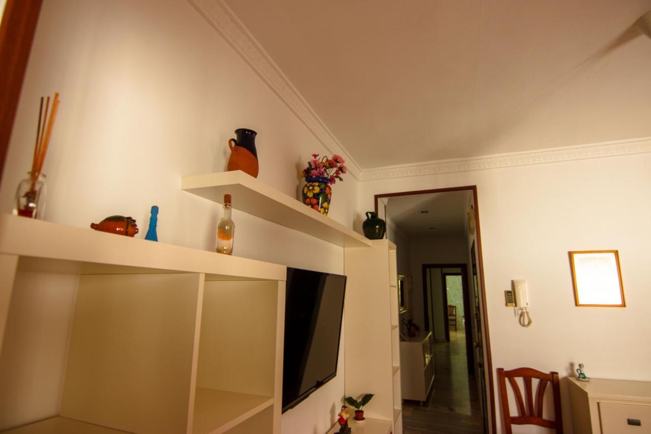 Rentalsevilla Centrico Apartamento Junto Al Guadalquivir Con Parking Coche Mediano Exterior photo